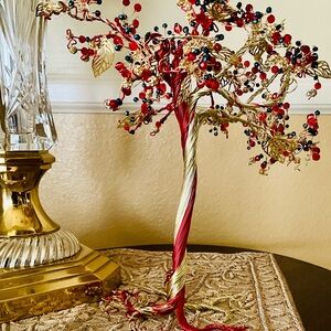 Red and gold with small buds